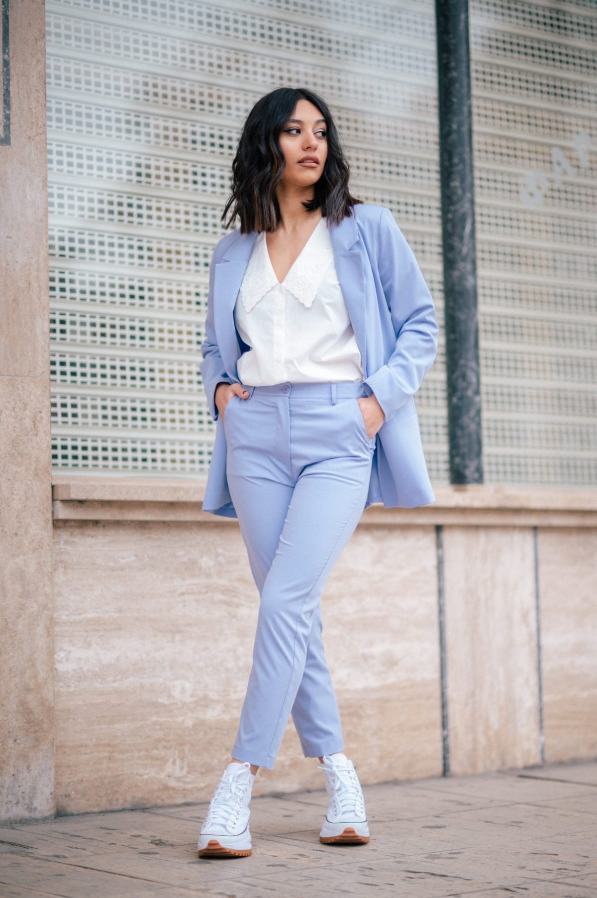 Spring Straight Line Suit