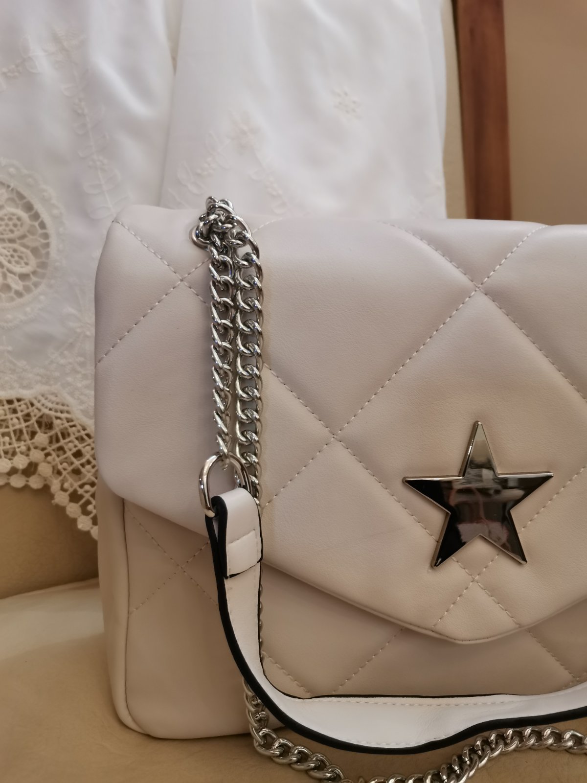 Handbag with Chain