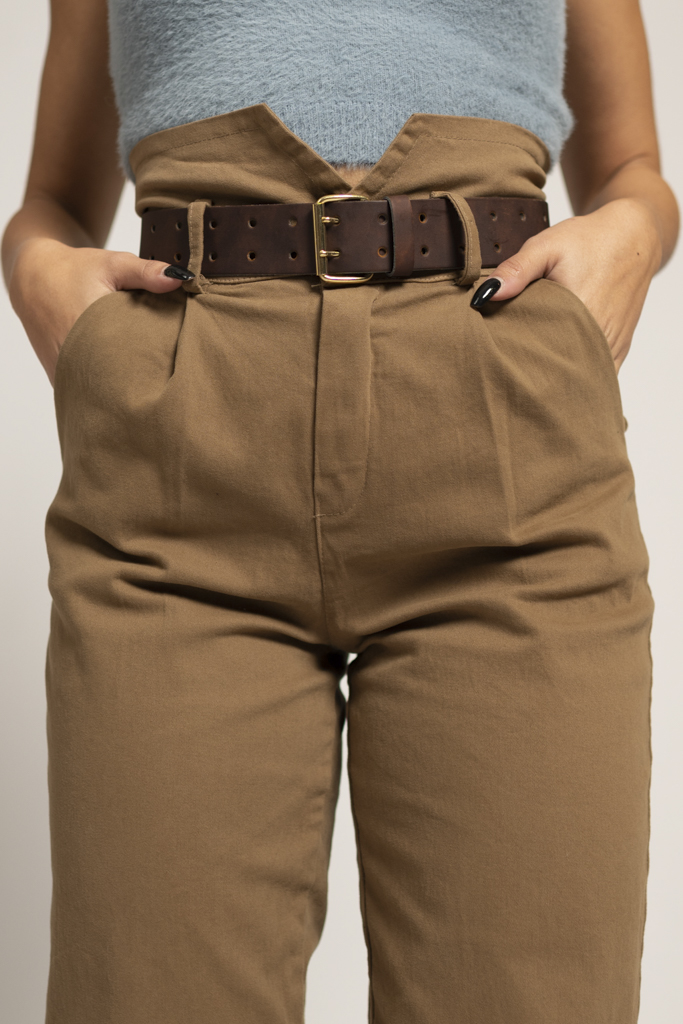 High-waisted brown pants