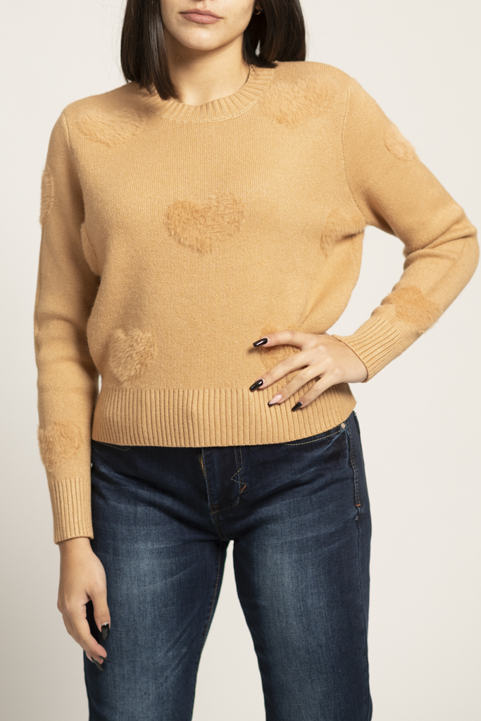 Sweater with hearts in brown