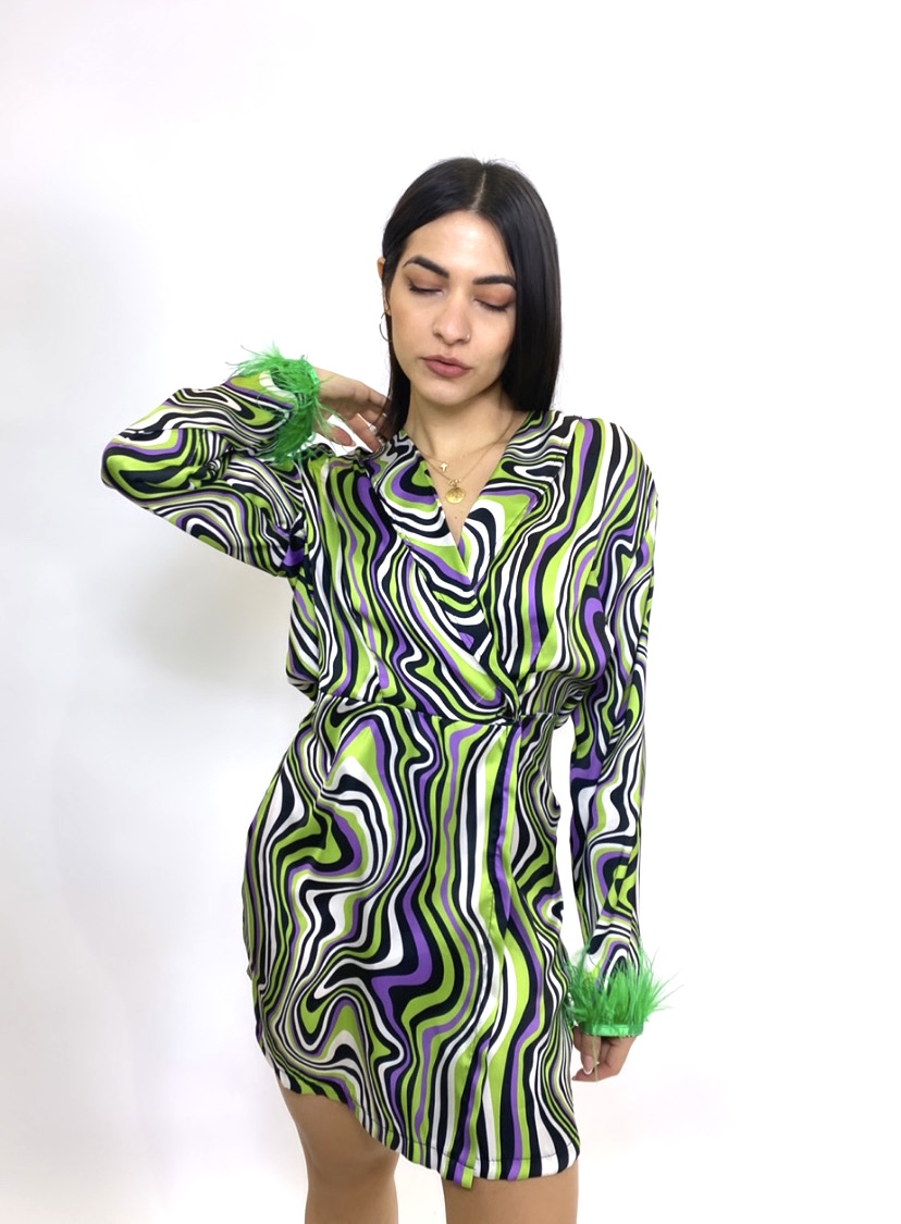 Jacket type dress in green shades