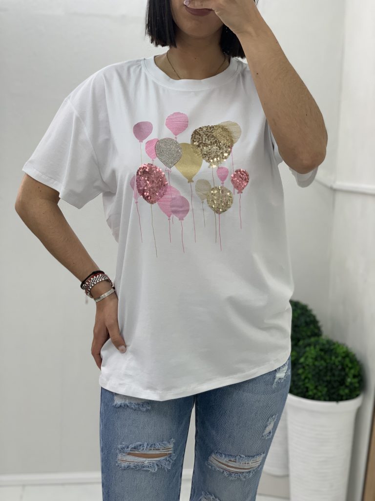 White T-shirt with printed balloons